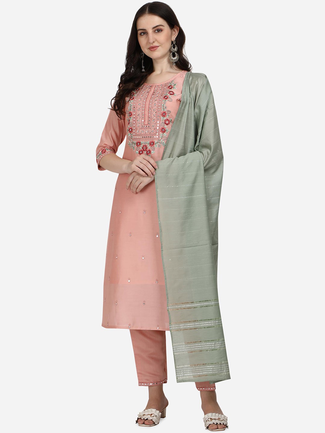 

Berrylicious Women Floral Embroidered Chanderi Cotton Kurta with Trousers & Dupatta, Pink