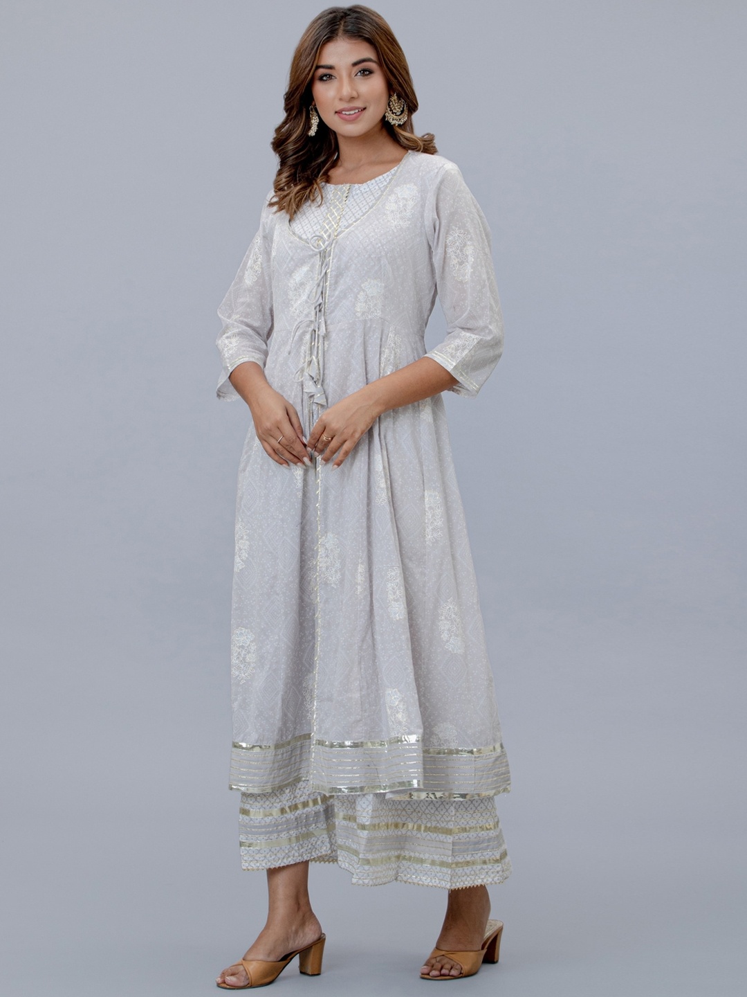 

EtnicaWear Round Neck Floral Printed Pure Cotton Anarkali Empire Kurta, Grey