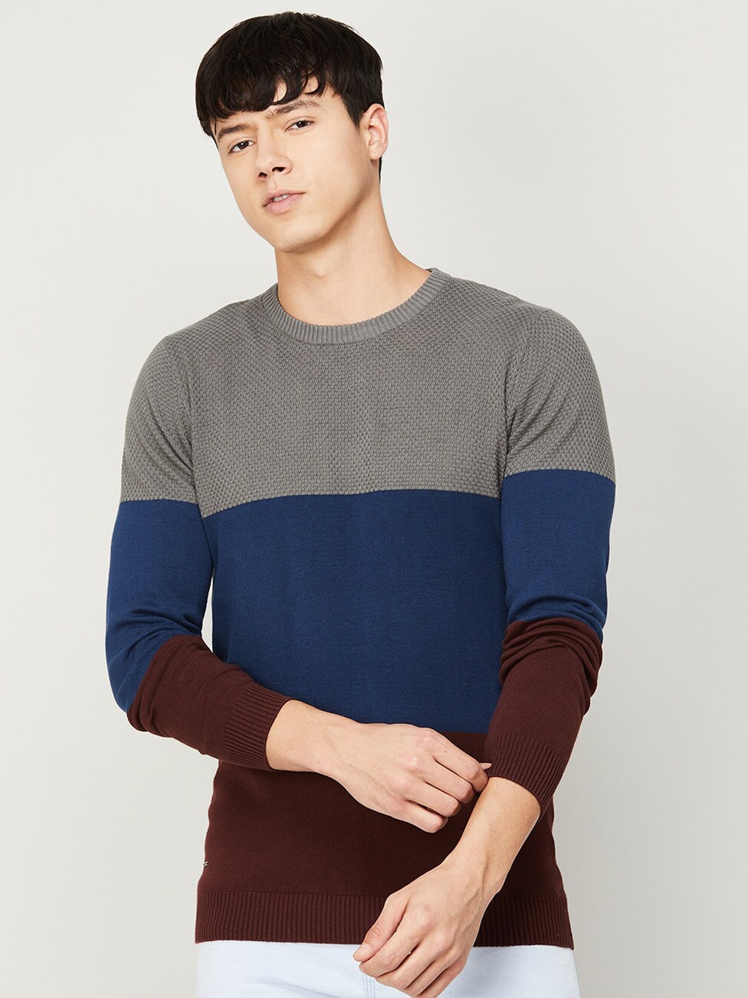 

Forca Men Grey Colourblocked Cotton Pullover Sweatshirt