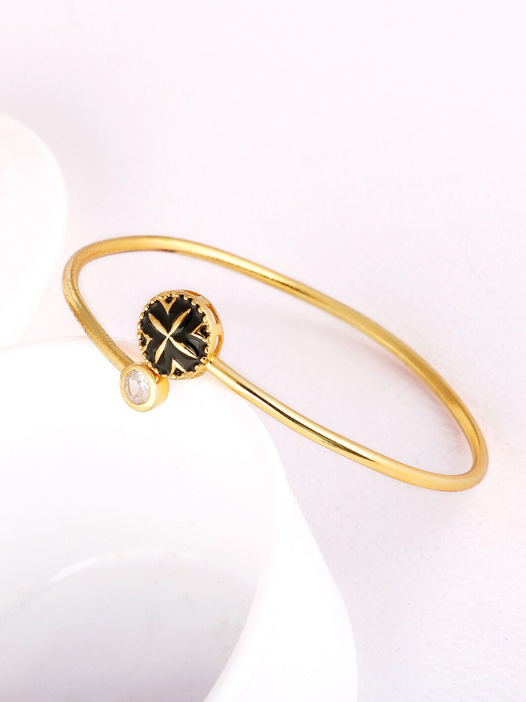 

GIVA Women Sterling Silver Gold-Plated Kada Bracelet