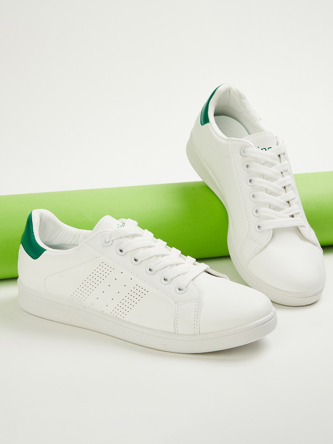 

Ginger by Lifestyle Women Sneakers, Green