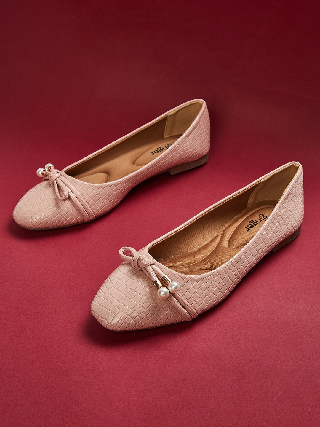 

Ginger by Lifestyle Women Embellished Ballerinas with Bows Flats, Pink