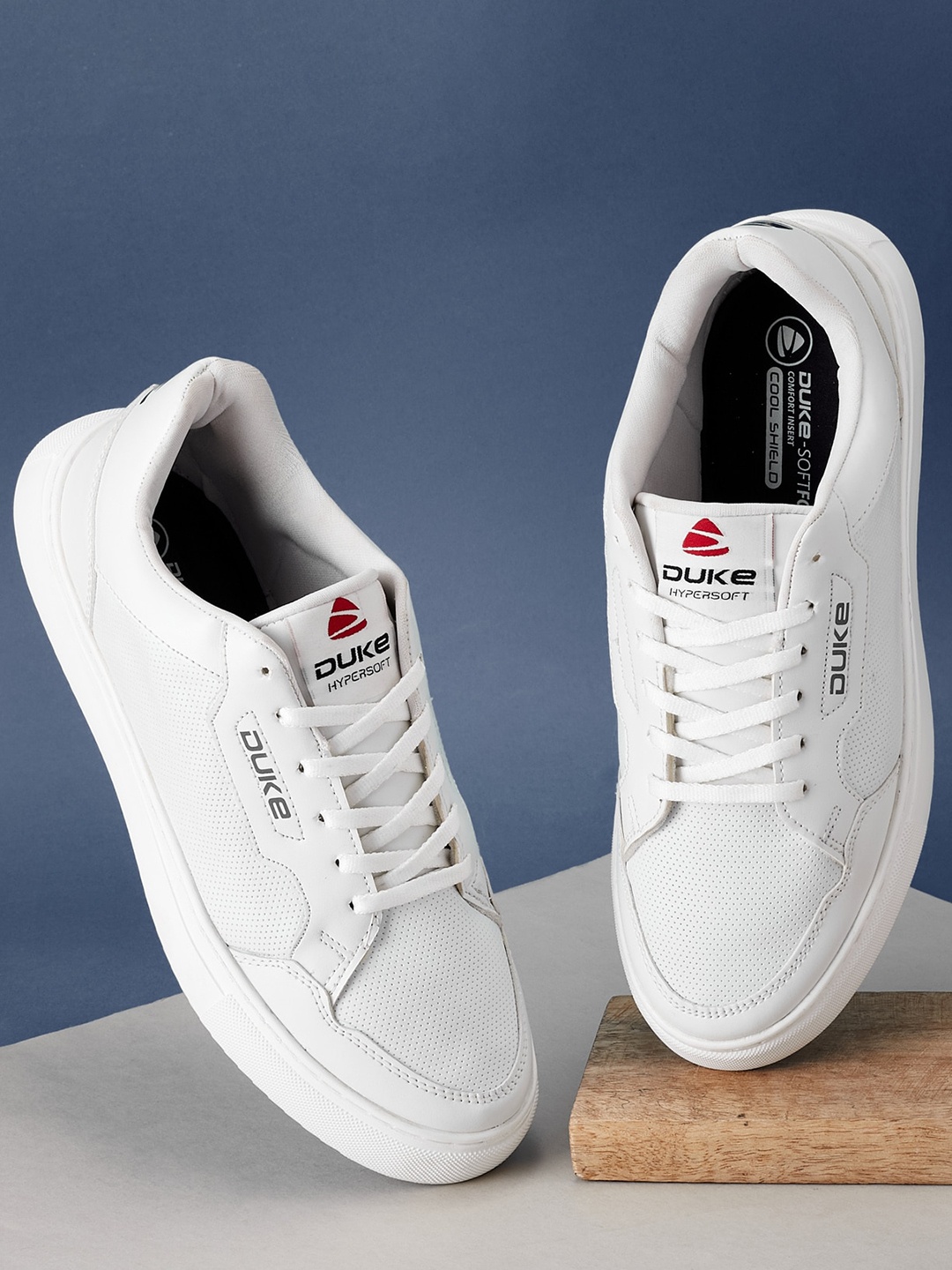 

Duke Men Lace-Ups Sneakers, White