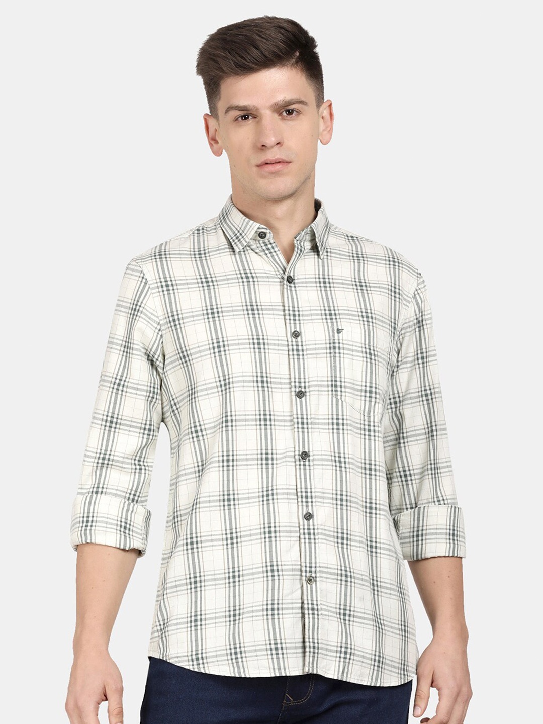 

t-base Men Tartan Checked Casual Shirt, Off white