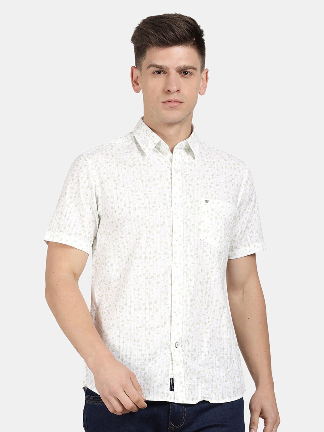 

t-base Men Floral Printed Casual Cotton Shirt, Off white