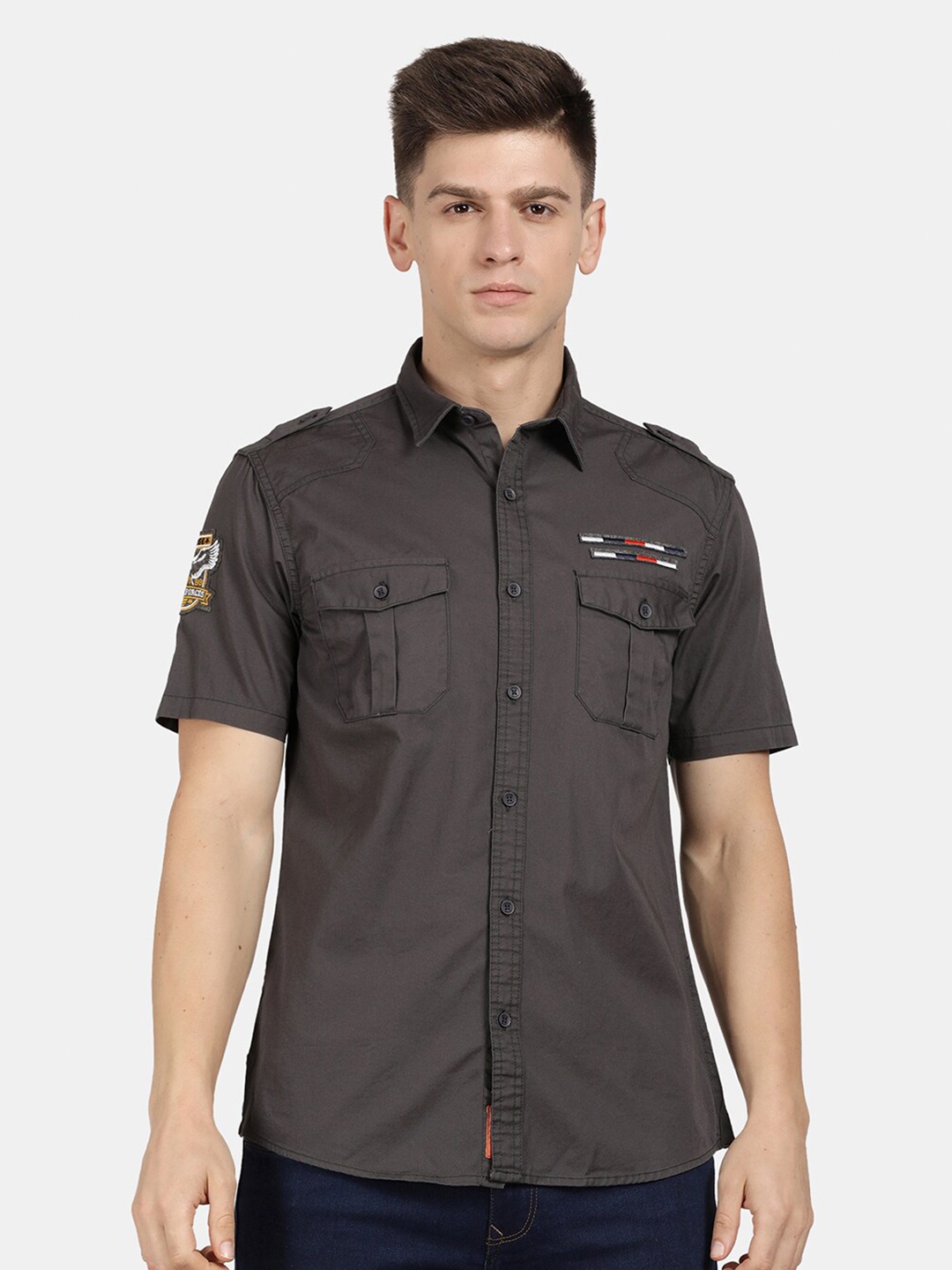 

t-base Men Solid Cotton Twill Casual Shirt, Grey