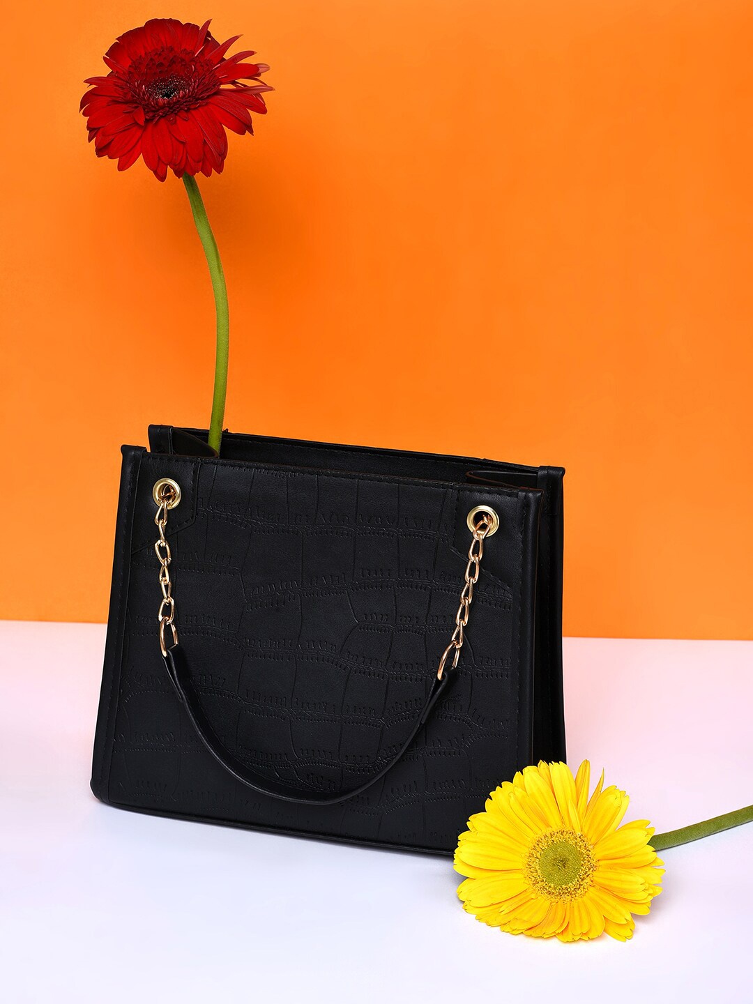 

HAUTE SAUCE by Campus Sutra PU Structured Shoulder Bag, Black