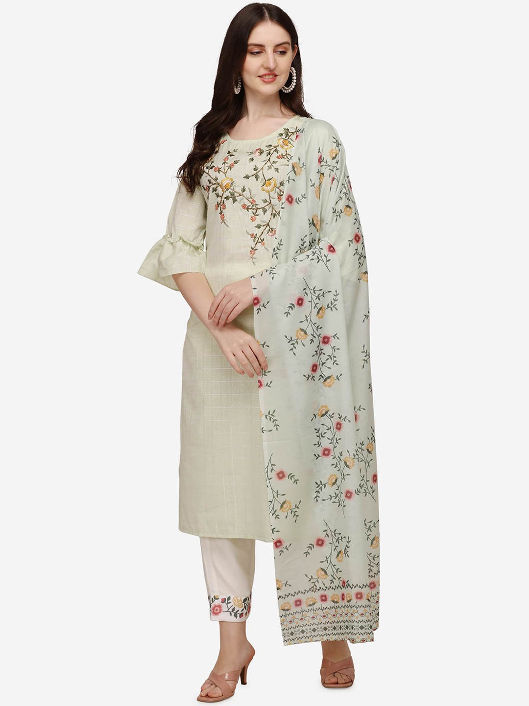 

Berrylicious Women Floral Embroidered Beads and Stones Kurta with Trousers & Dupatta, Beige