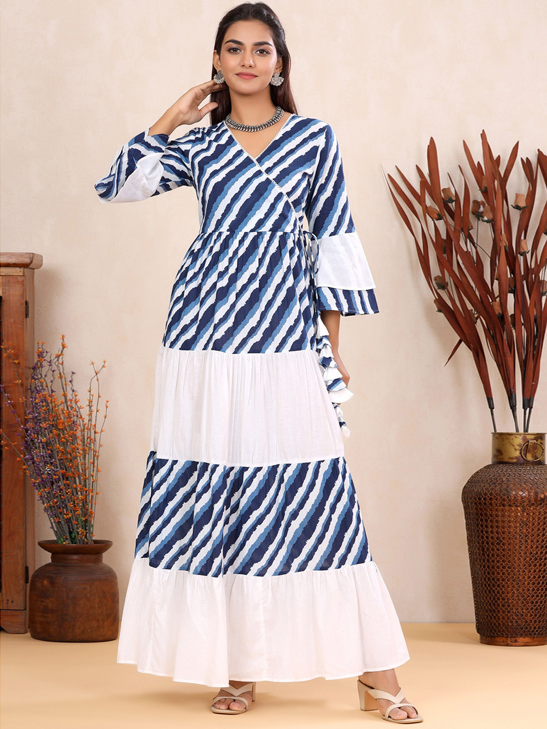 

mirari Lehariya Printed Bell Sleeves Anarkali Cotton Kurta, Blue