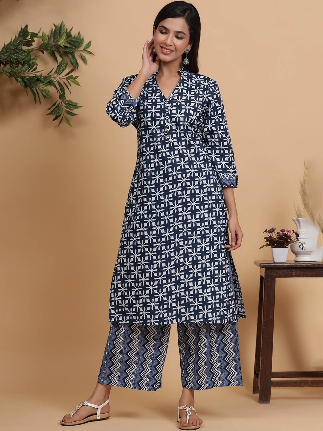 

mirari Women Navy Blue Printed Kurta