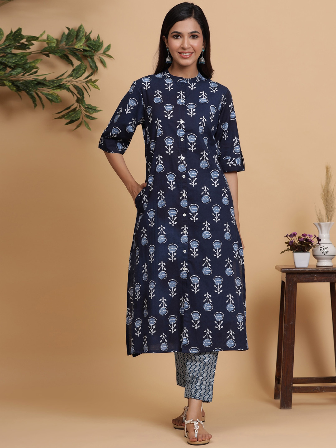 

mirari Printed Floral Mandarin Collar Cotton Kurta, Navy blue
