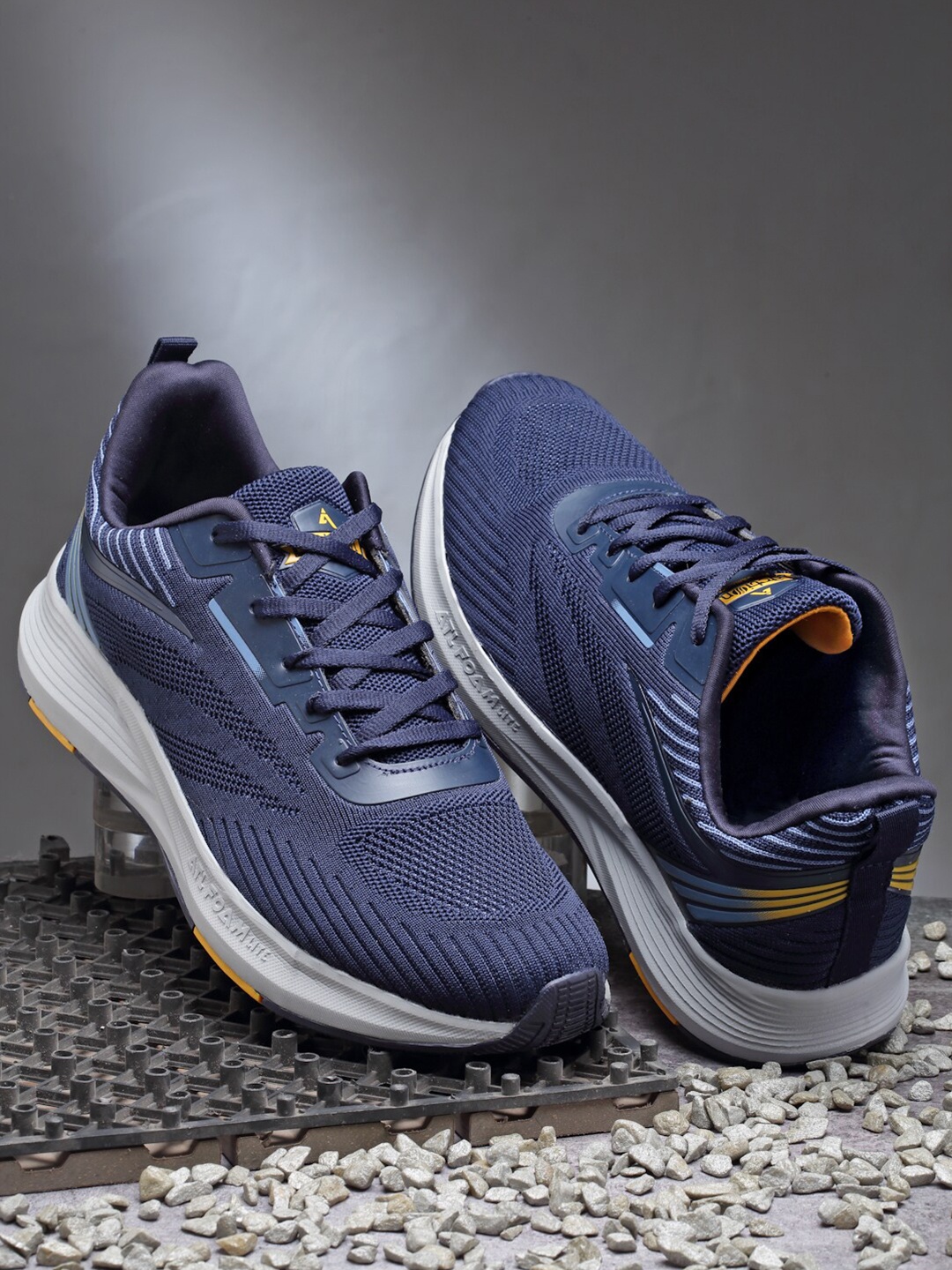 

Action Men Mesh Running Non-Marking Shoes, Navy blue