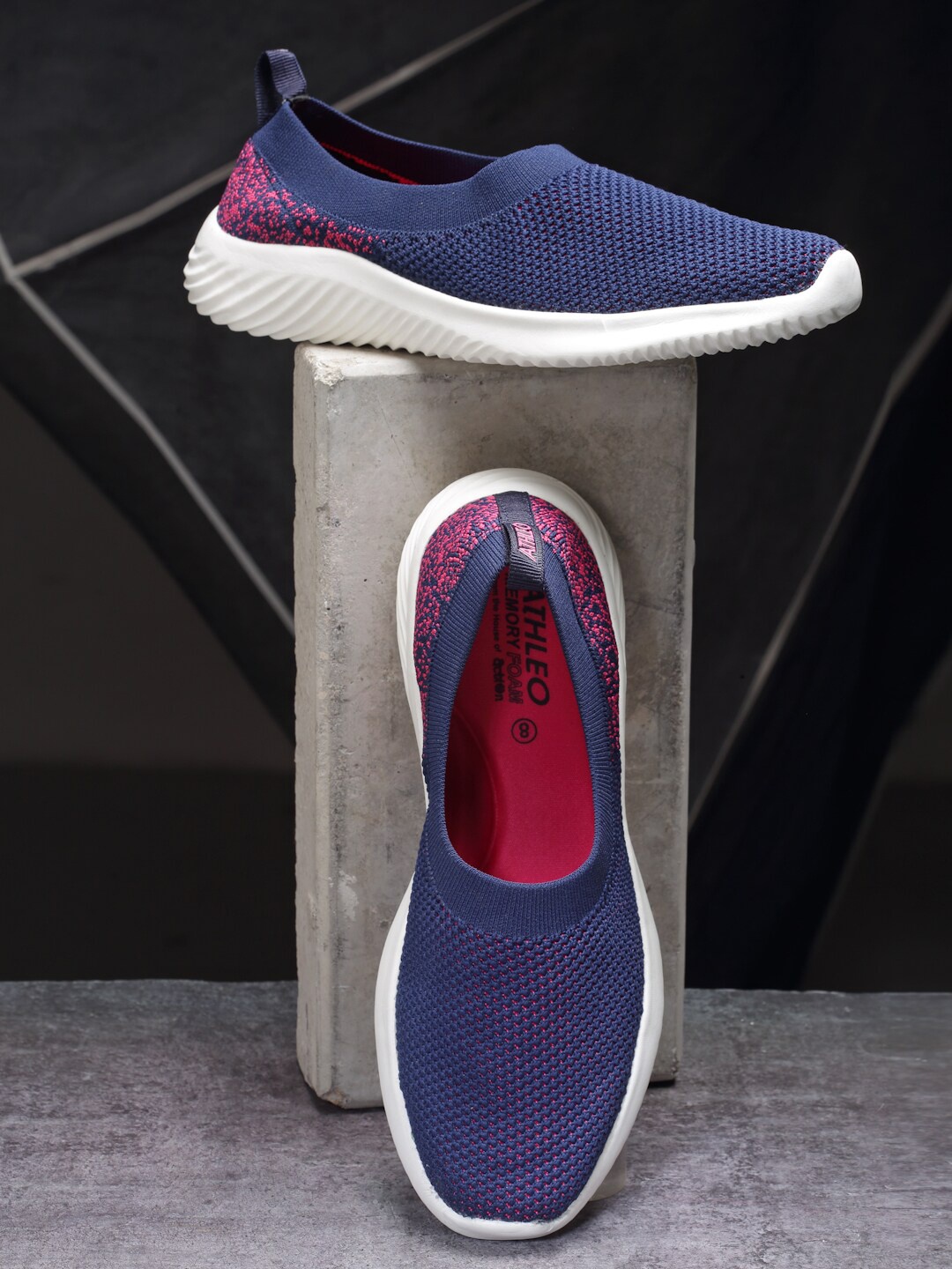 

Action Women Mesh Running Non-Marking Shoes, Navy blue