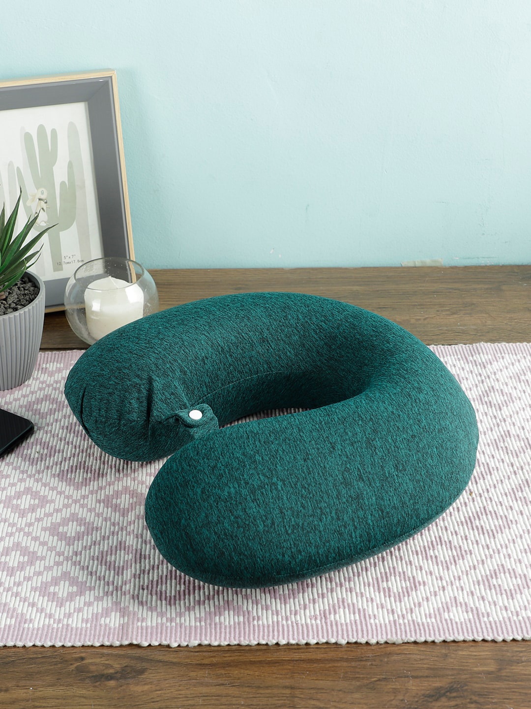 

Emerald Green Memory Foam Travel Neck Pillow