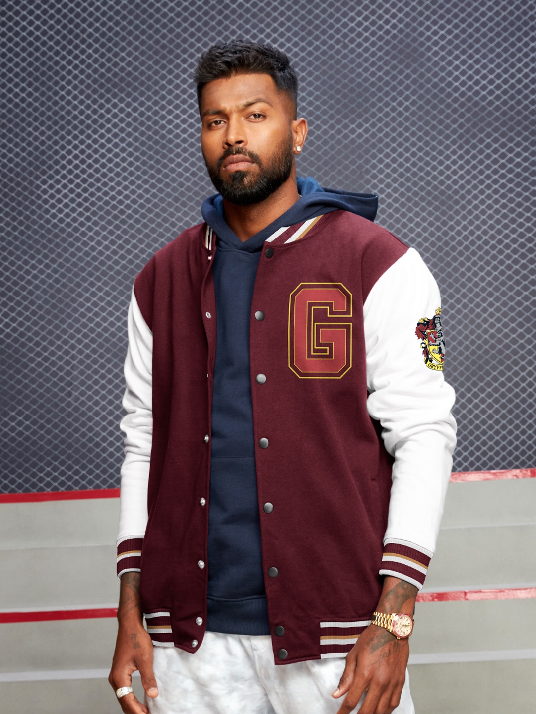 

The Souled Store Men Colourblocked Harry Potter Varsity Jacket, Maroon