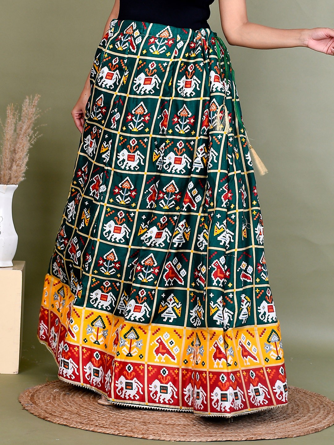 

Kesarya Women Printed Pure Silk Maxi Flared Ethnic Skirt, Green
