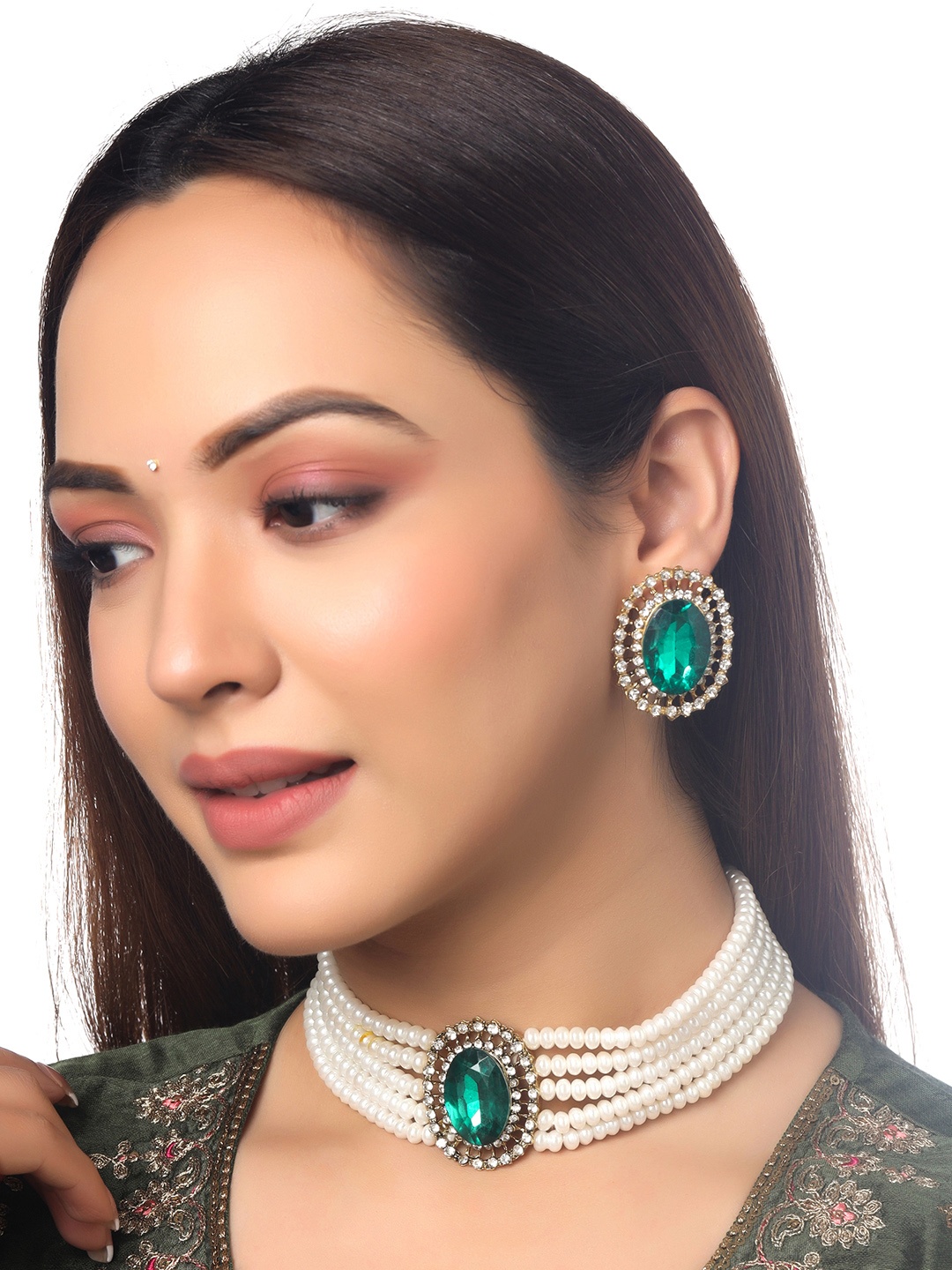 

Yellow Chimes Crystals Studded & Beaded Jewellery Set, Gold