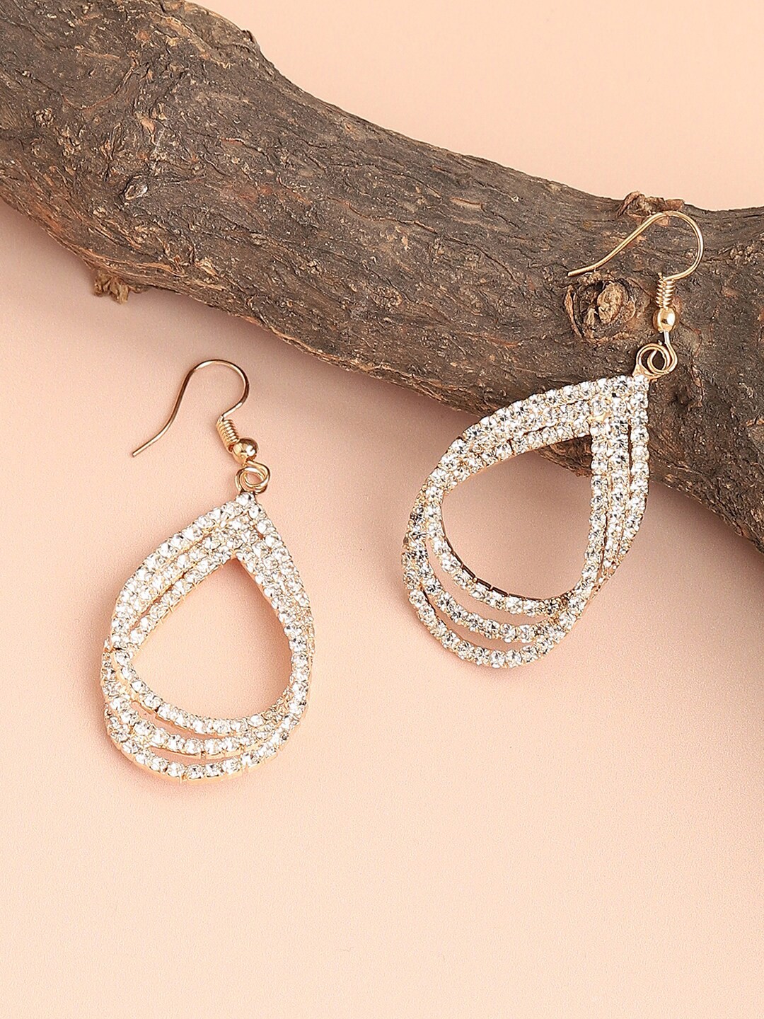 

SOHI Gold-Plated Contemporary Drop Earrings