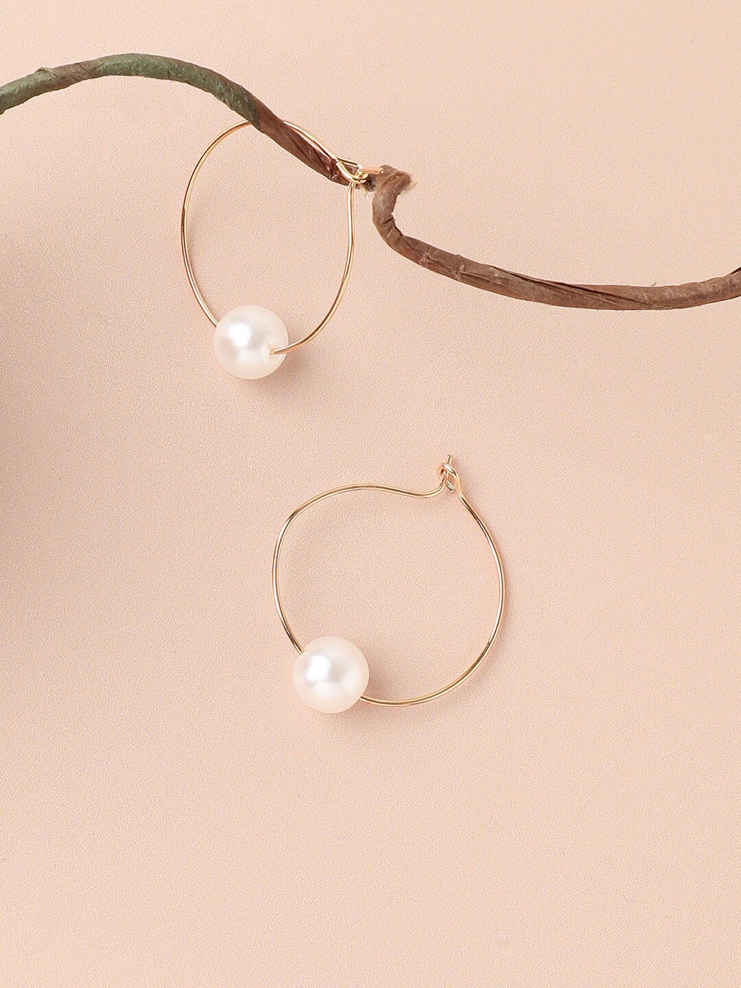 

SOHI Gold-Plated Contemporary Hoop Earrings
