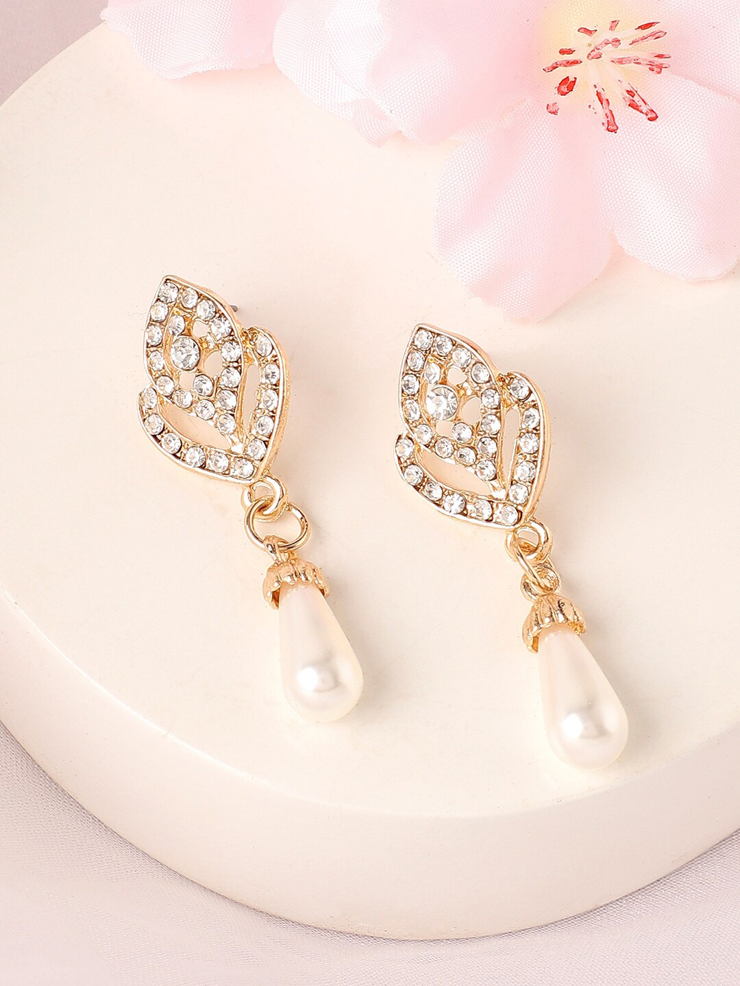 

SOHI Gold Plated Contemporary Drop Earrings