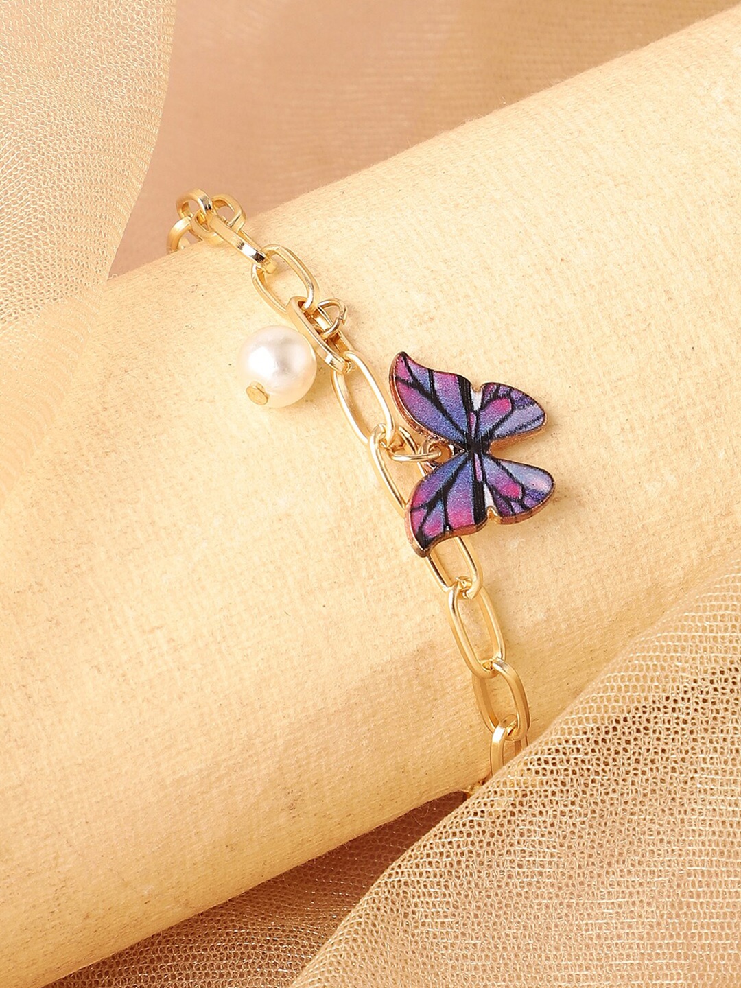 

SOHI Women Gold-Plated Link Bracelet