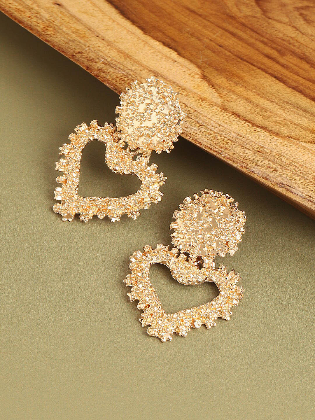

SOHI Gold-Plated Heart Shaped Drop Earrings, White