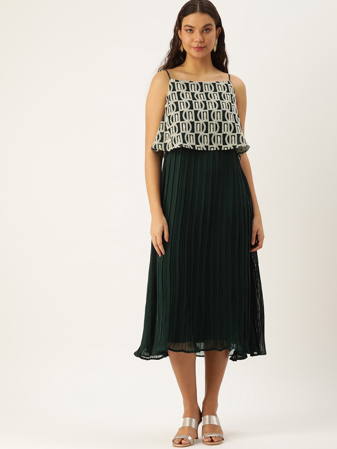 

Ethnovog Embroidered Sequinned Georgette Pleated A-Line Midi Dress, Green