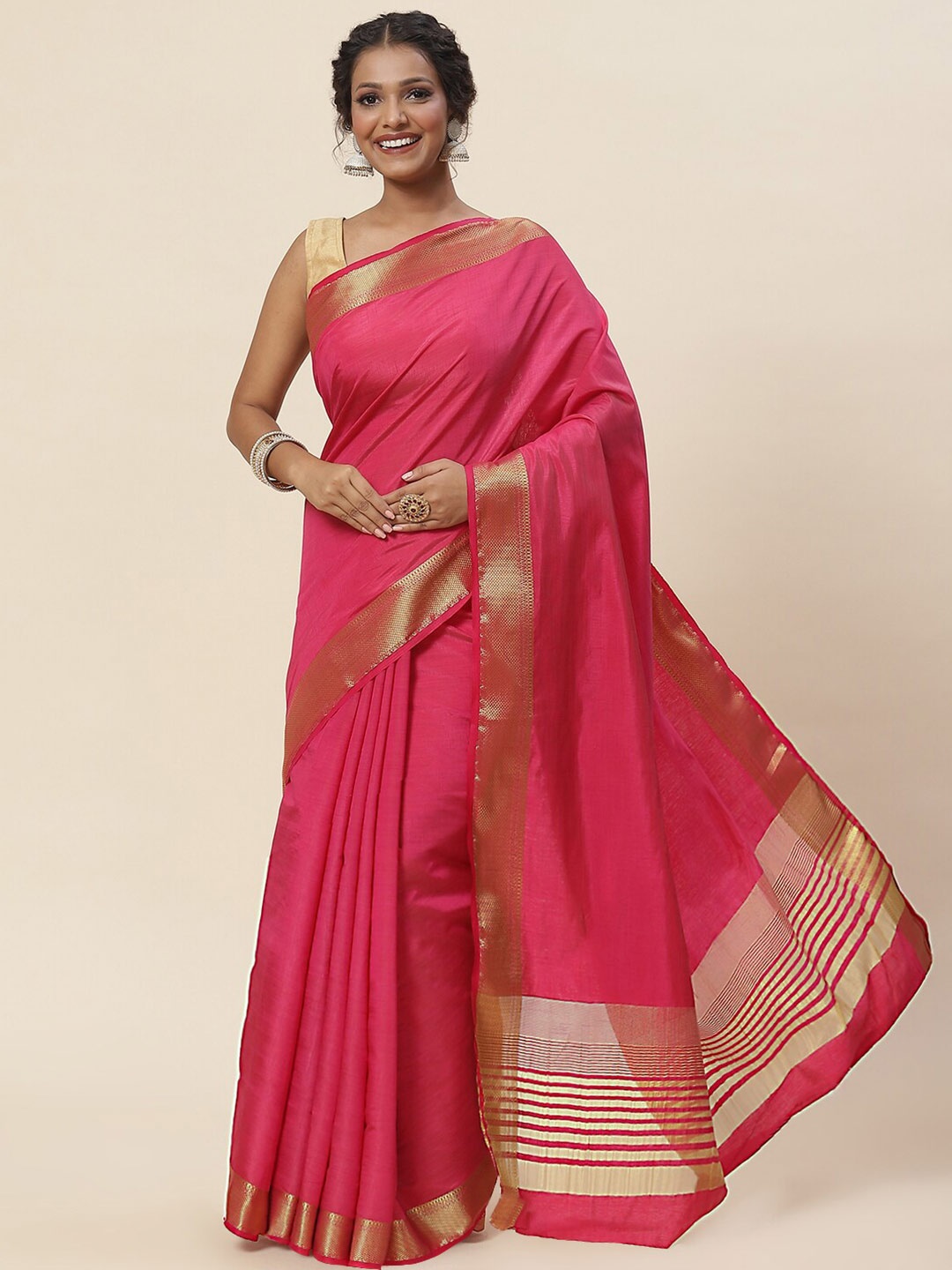 

Meena BazaarGold-Toned Zari Art Silk Saree, Magenta