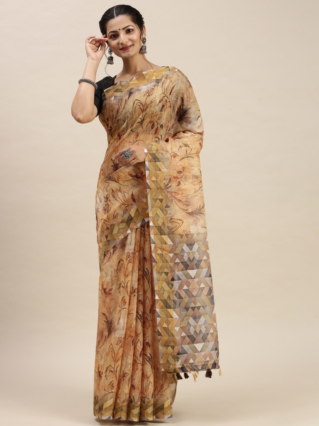 

Ramraj Beige & Grey Pure Linen Saree
