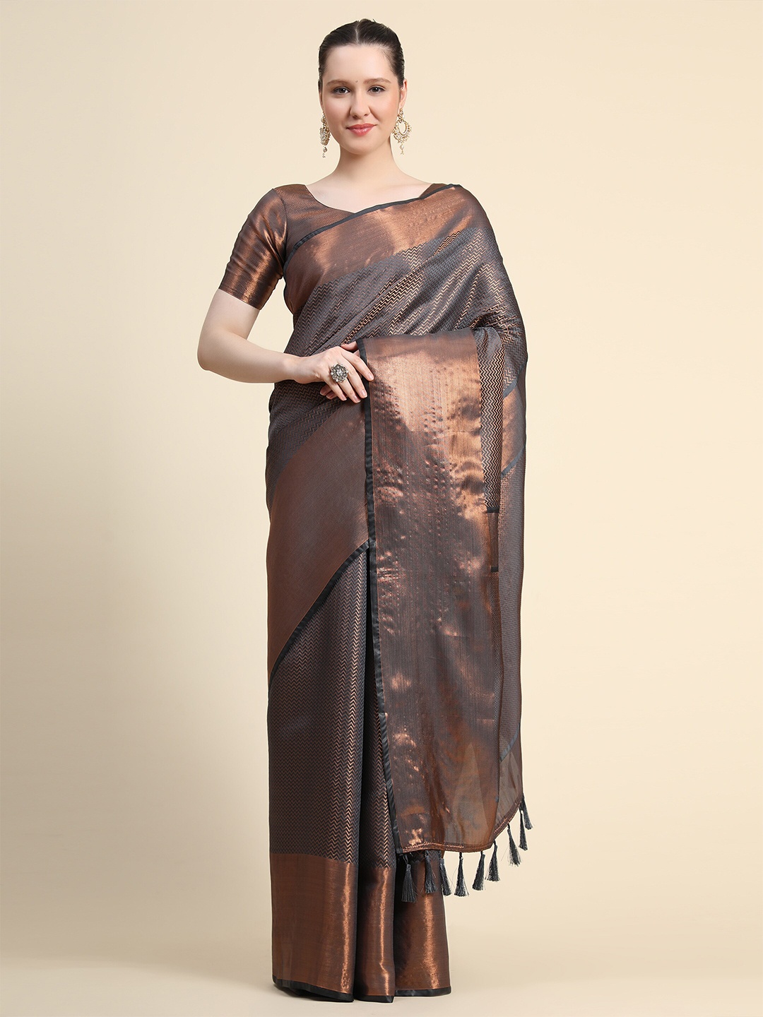 

Mitera Gold-Toned Woven Design Zari Silk Kanjeevaram Saree, Grey