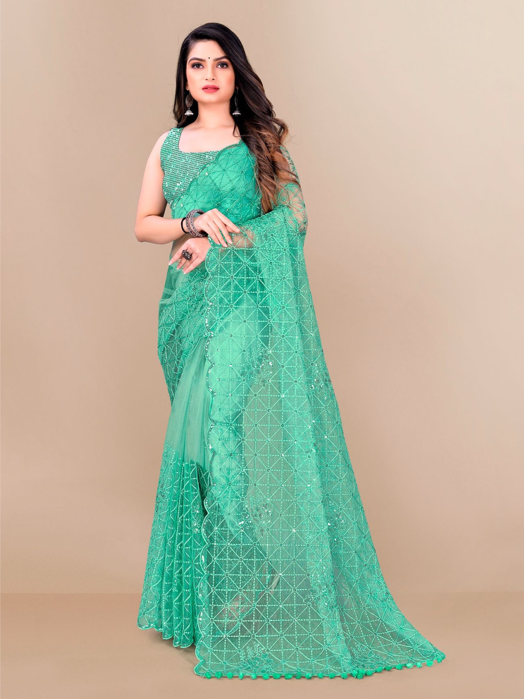 

VAIRAGEE Embellished Sequinned Net Saree, Sea green