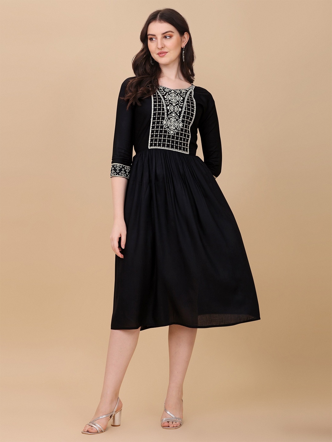 

Paralians Ethnic Motifs Embroidered Ethnic Midi Ethnic Dress, Black
