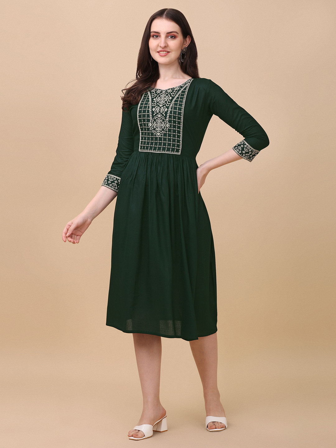 

Paralians Embroidered Round Neck A-Line Dress, Green