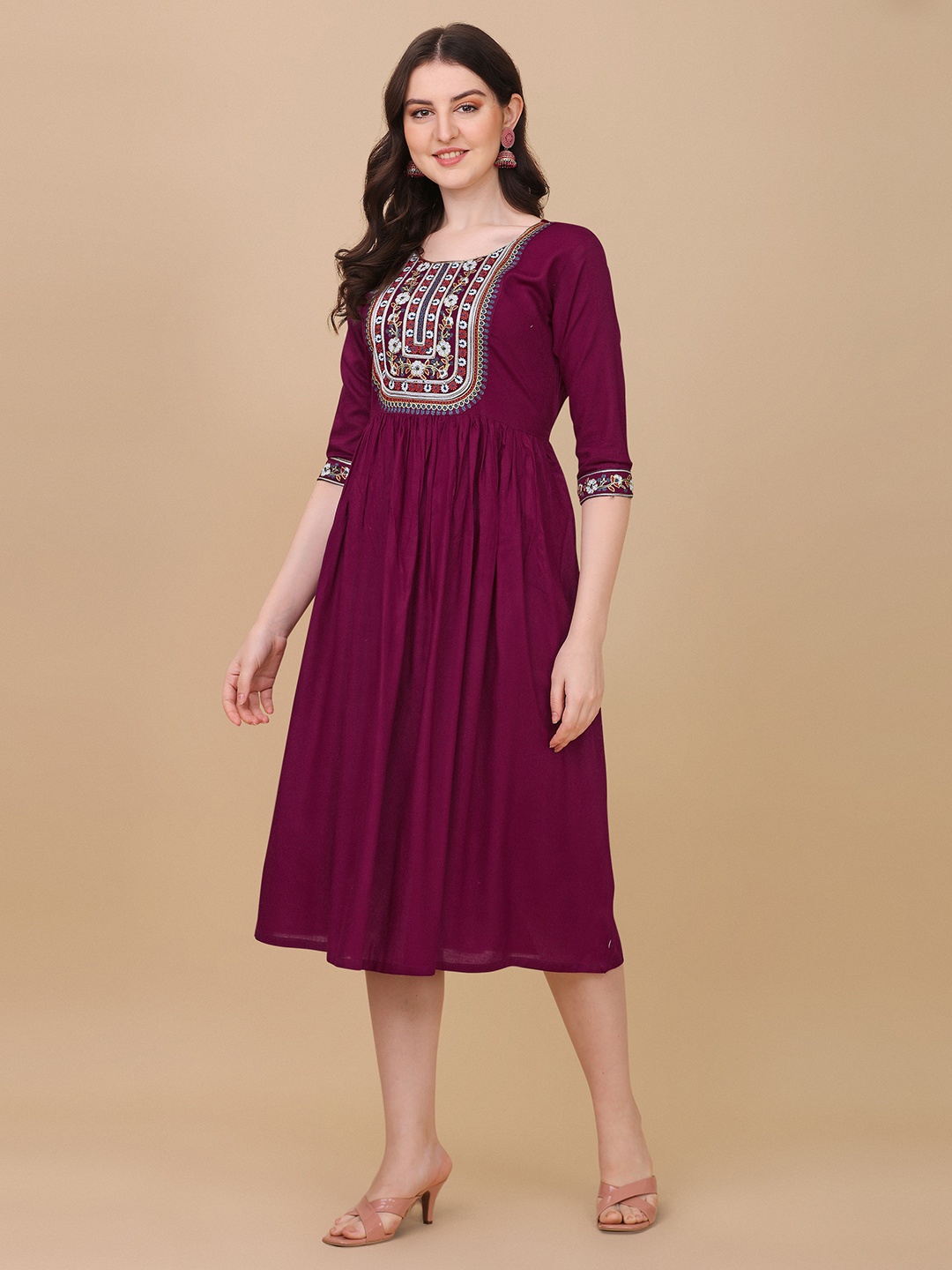

Paralians Ethnic Motifs Embroidered Ethnic Midi Dress, Purple