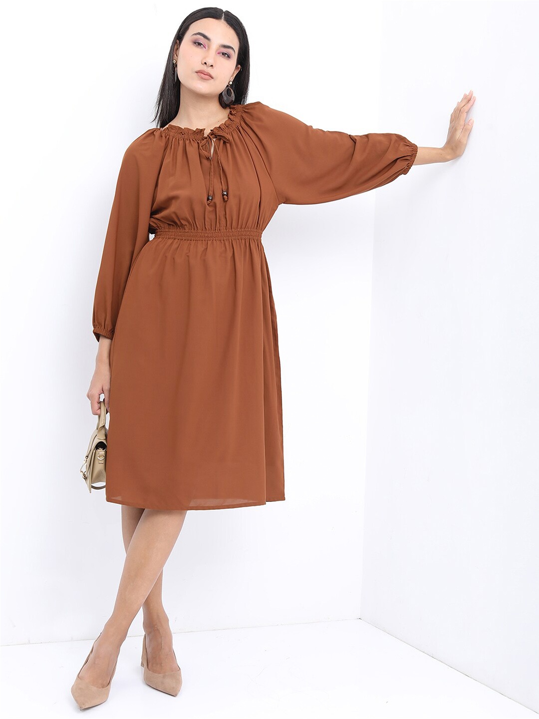 

Tokyo Talkies Tie-Up Neck Dress, Brown