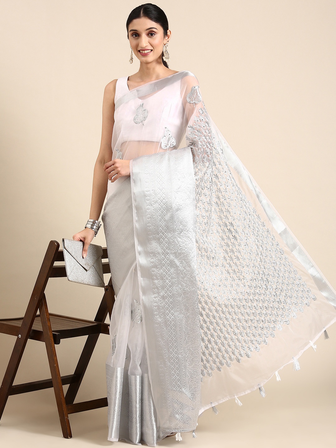 

MARGI DESIGNERS Ethnic Motifs Embroidered Organza Banarasi Saree, White