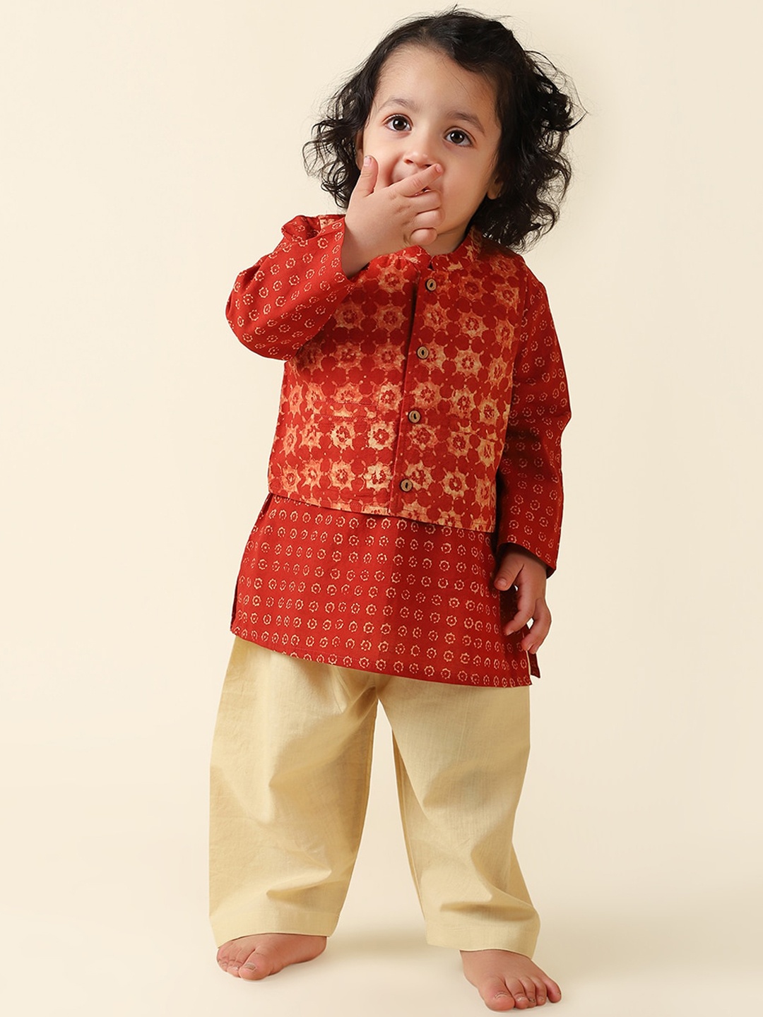 

Fabindia Boys Floral Printed Pure Cotton Kurta with Pyjamas & Nehru Jacket, Red