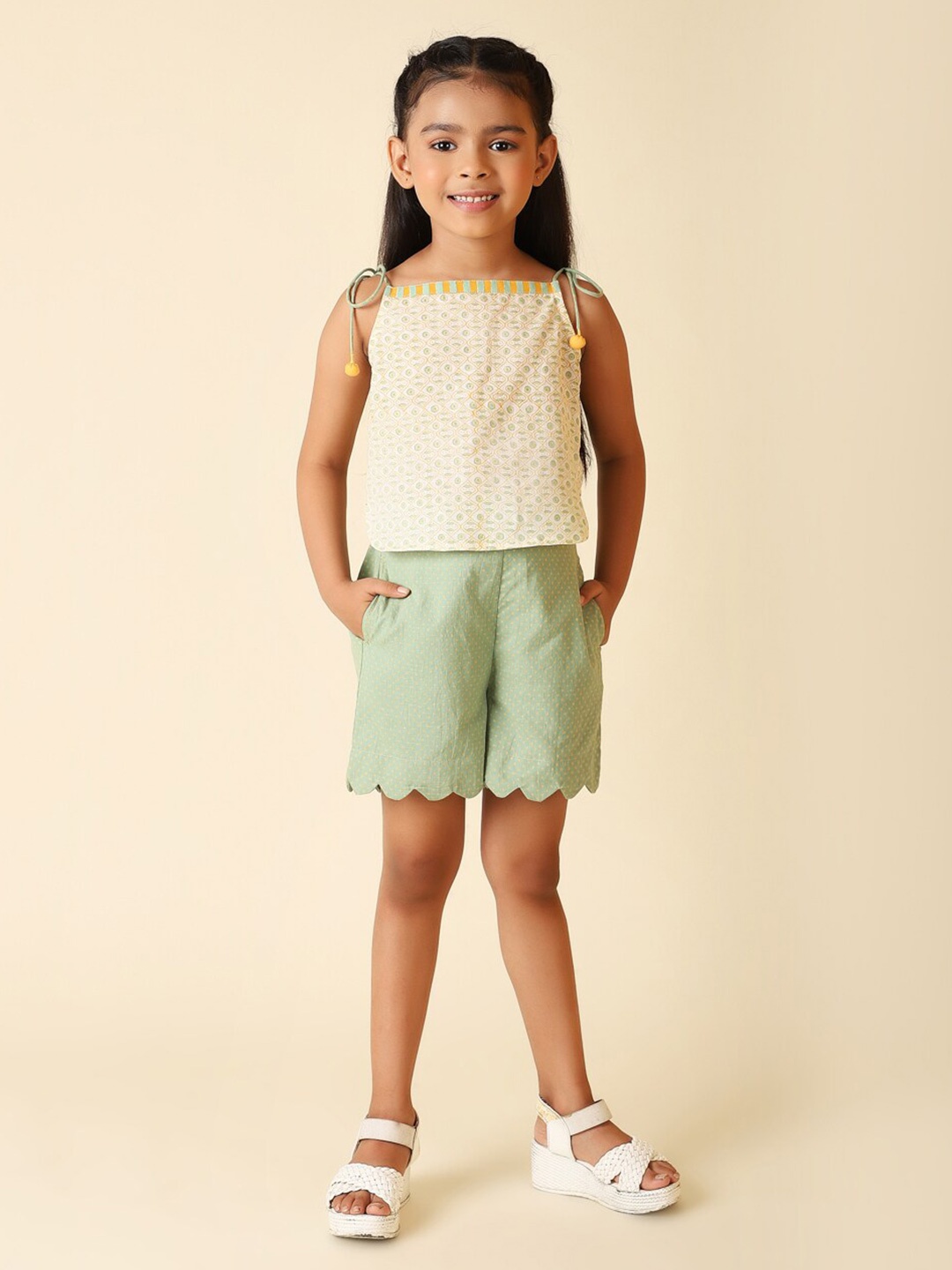 

Fabindia Girls Printed Pure Cotton Top with Shorts, Green