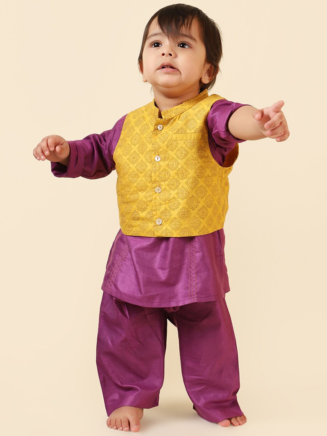 

Fabindia Boys Solid Pure Cotton Kurta with Pyjamas & Nehru Jacket, Purple