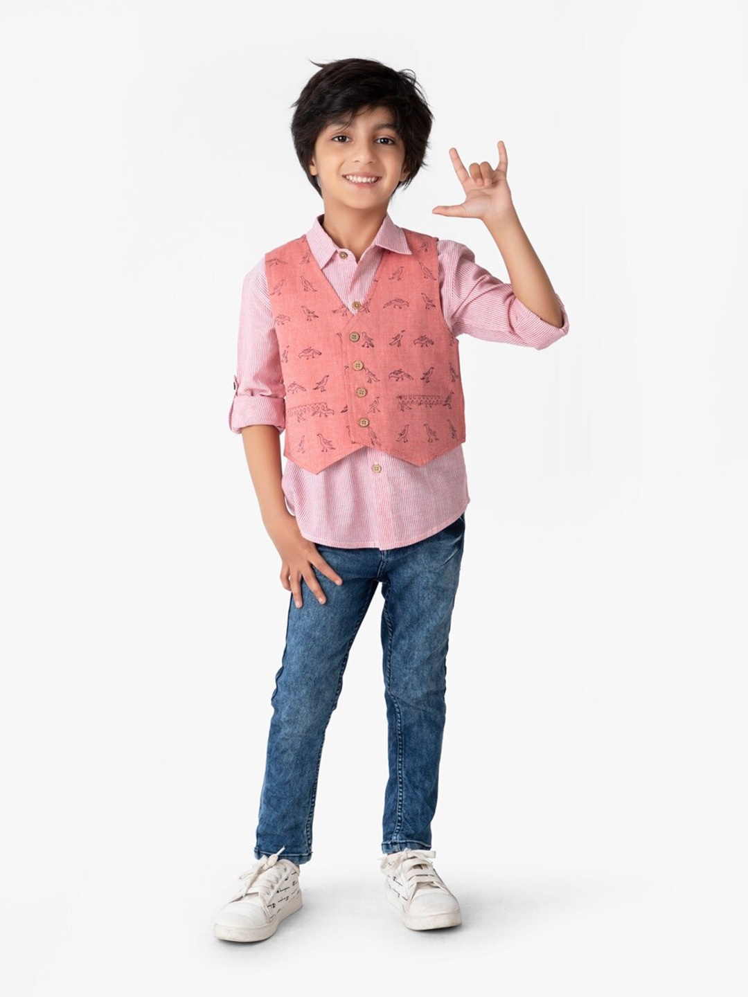 

Fabindia Boys Printed Shirt with Trousers, Red