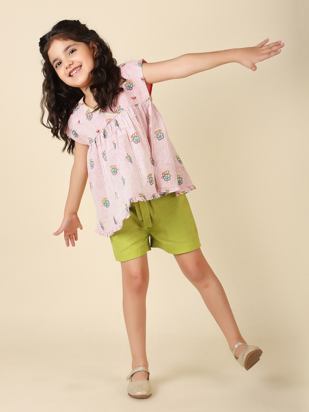 

Fabindia Girls Printed Cotton Top with Shorts, Pink