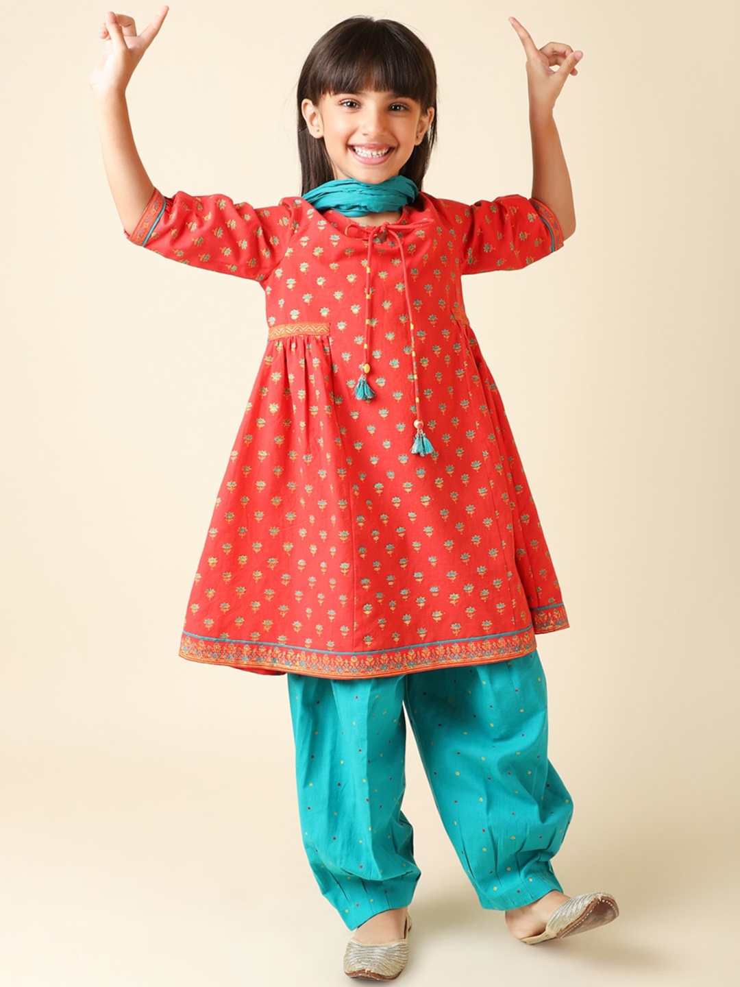 

Fabindia Girls Floral Printed Pure Cotton Kurta with Salwar & With Dupatta, Teal