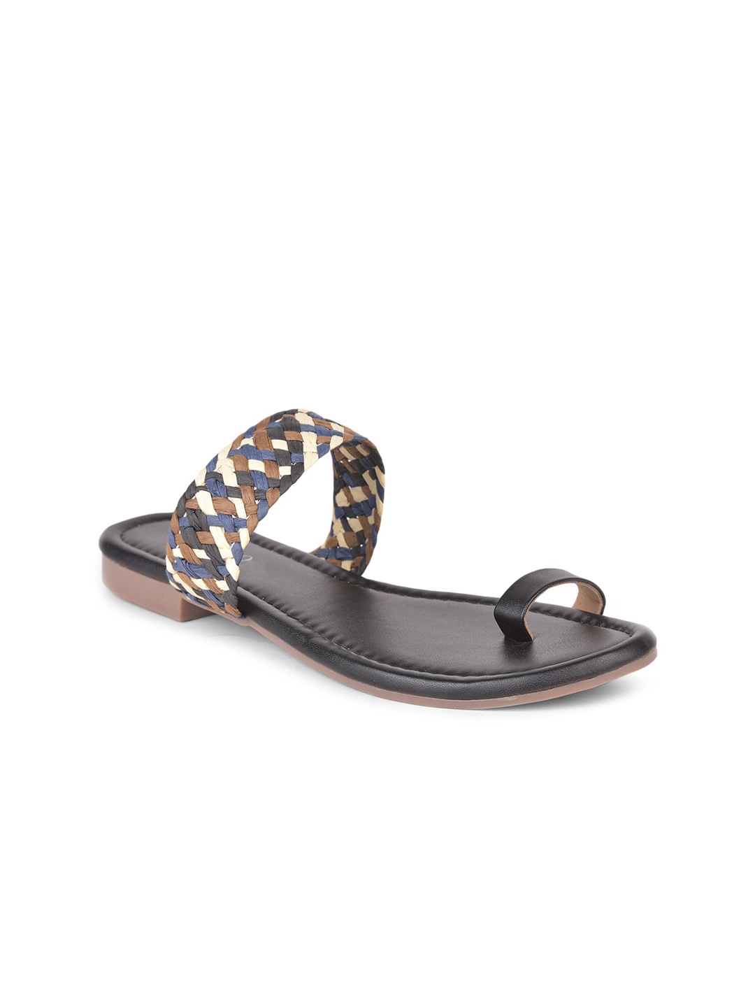 

SALARIO Women One Toe Flats, Black