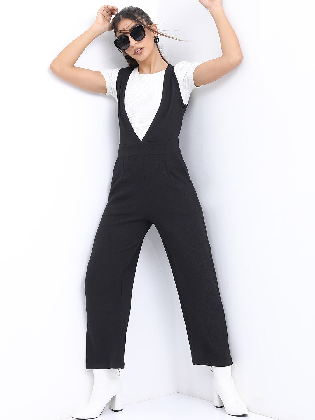 

KETCH V-Neck Basic Jumpsuit, Black