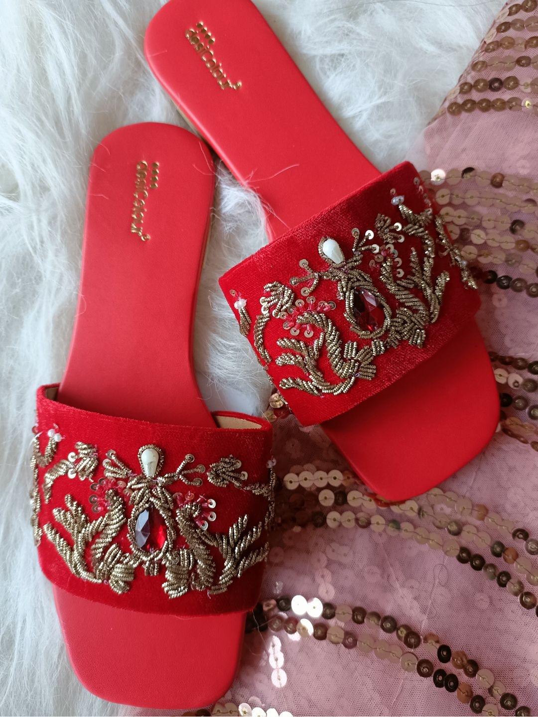 

DESI COLOUR Women Ethnic Open Toe Flats, Red