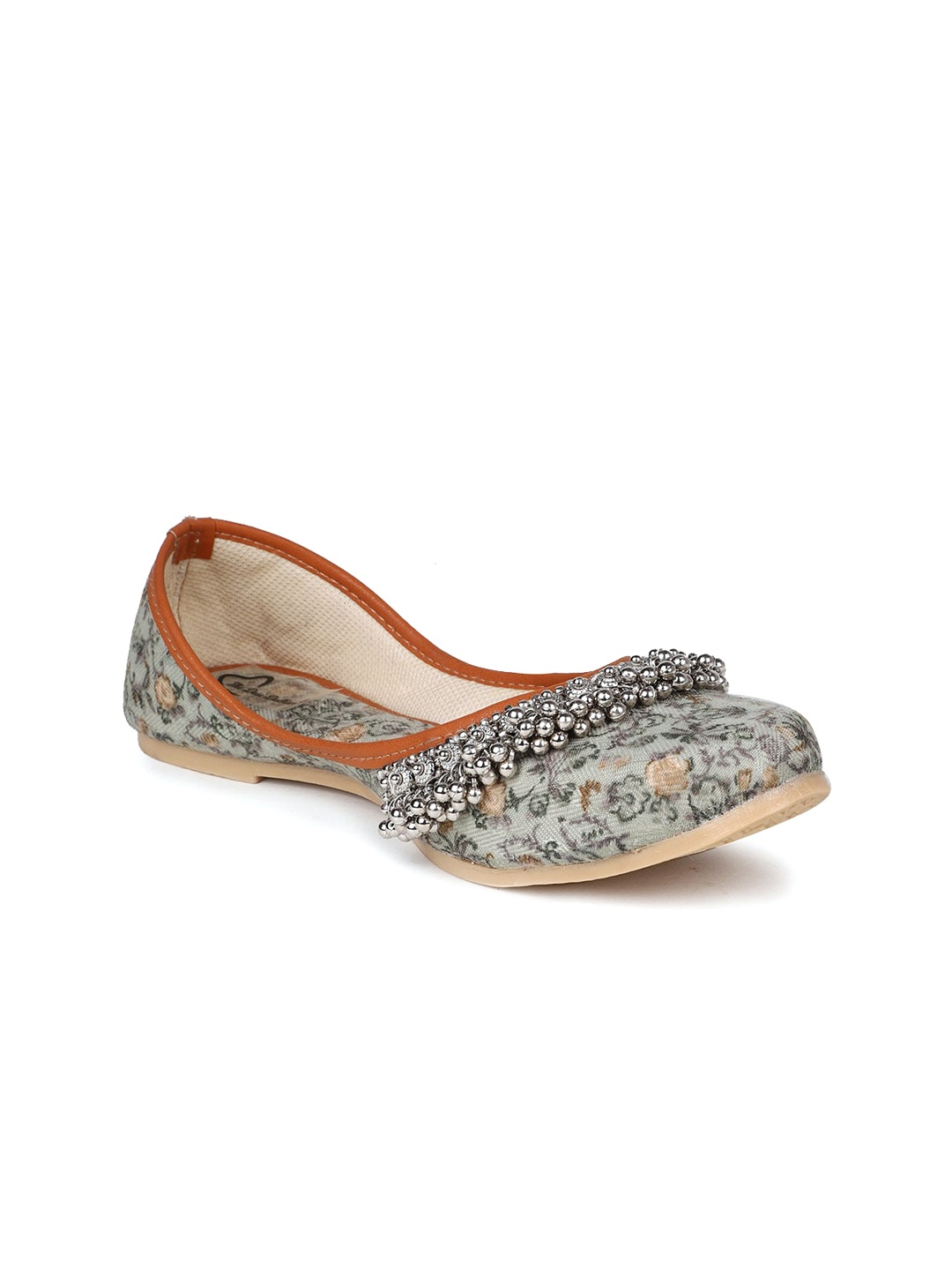 

The Desi Dulhan Women Embellished Ethnic Mojaris Flats, Grey