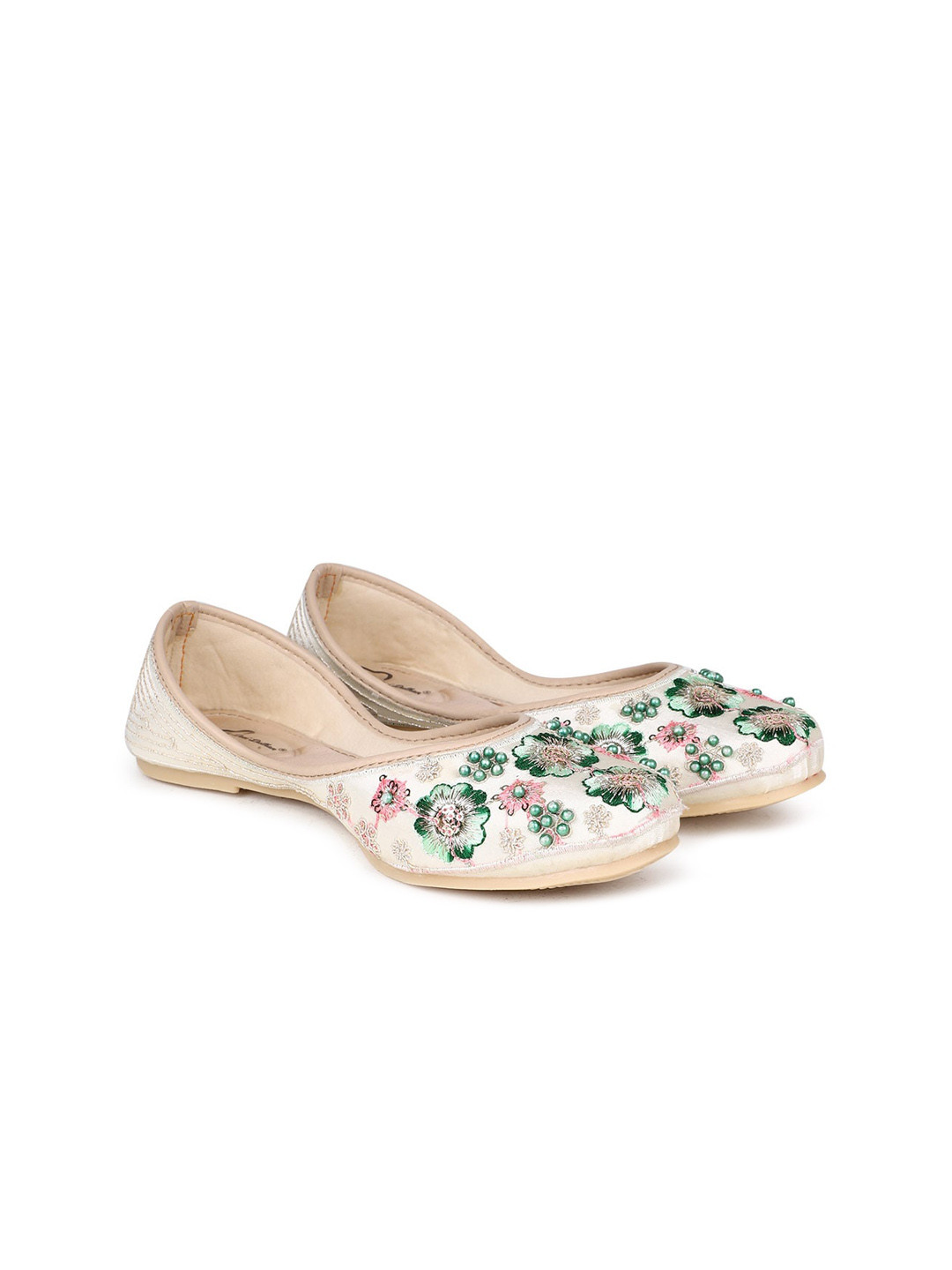 

The Desi Dulhan Women Embellished Ethnic Mojaris Flats, Green