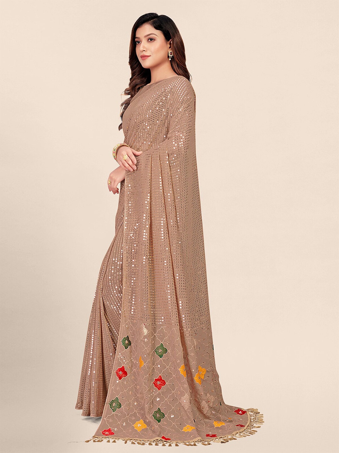 

Granthva Fab Embellished Sequinned Pure Georgette Saree, Beige
