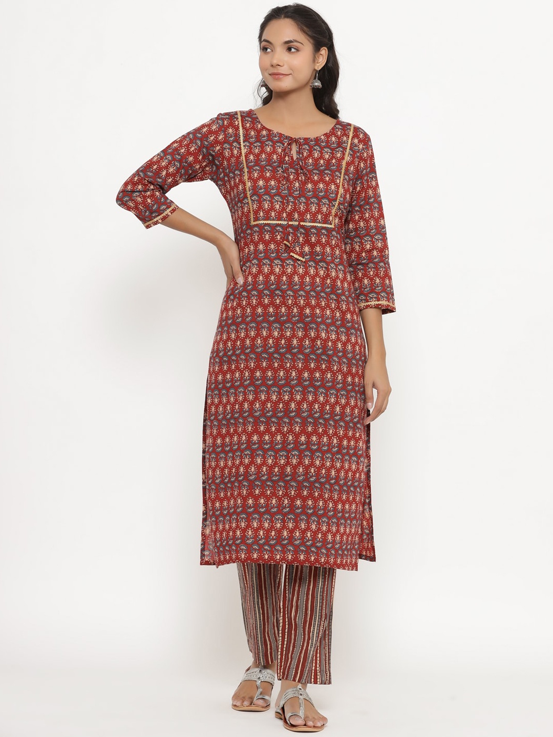 

CRAFIQA Women Floral Printed Pure Cotton Kurta with Trousers, Maroon