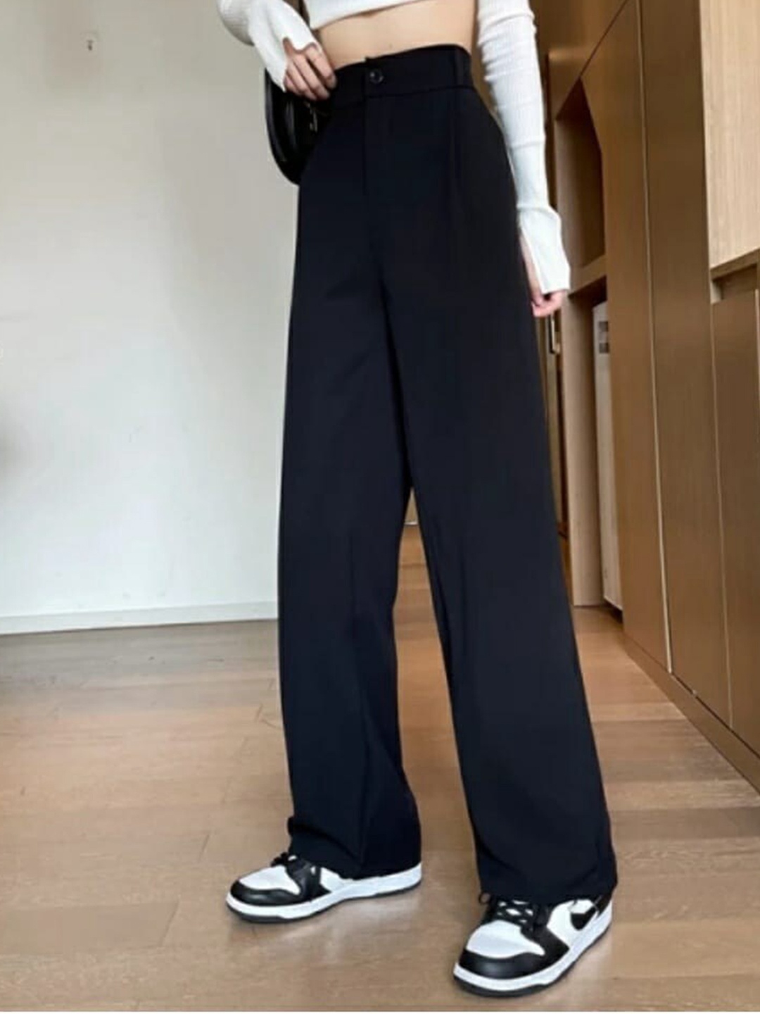 

BROADSTAR Women Relaxed Straight Leg Loose Fit High-Rise Easy Wash Trousers, Black